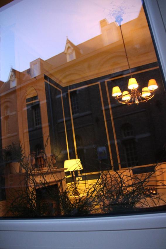 La Porte Cochere Ypres Exterior photo